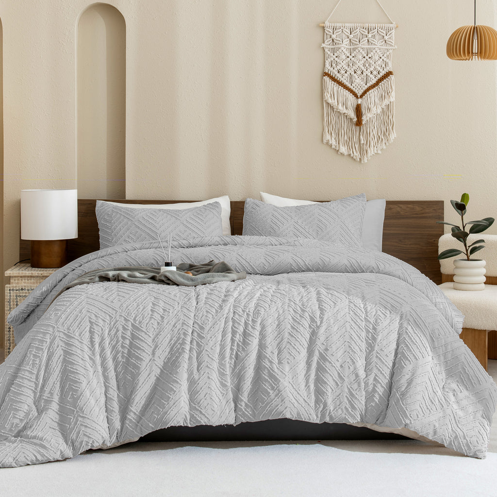 ANGENIA Comforter Set, 3 Pieces Fluffy Cream Boho Bedding Comforters Set, Soft Lightweight Tufted Down Alternative Bed Set for All Season
