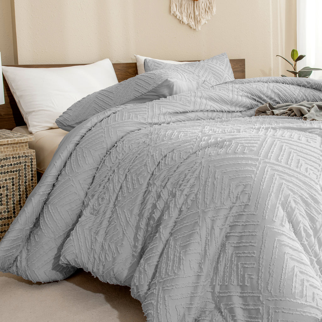 ANGENIA Comforter Set, 3 Pieces Fluffy Cream Boho Bedding Comforters Set, Soft Lightweight Tufted Down Alternative Bed Set for All Season