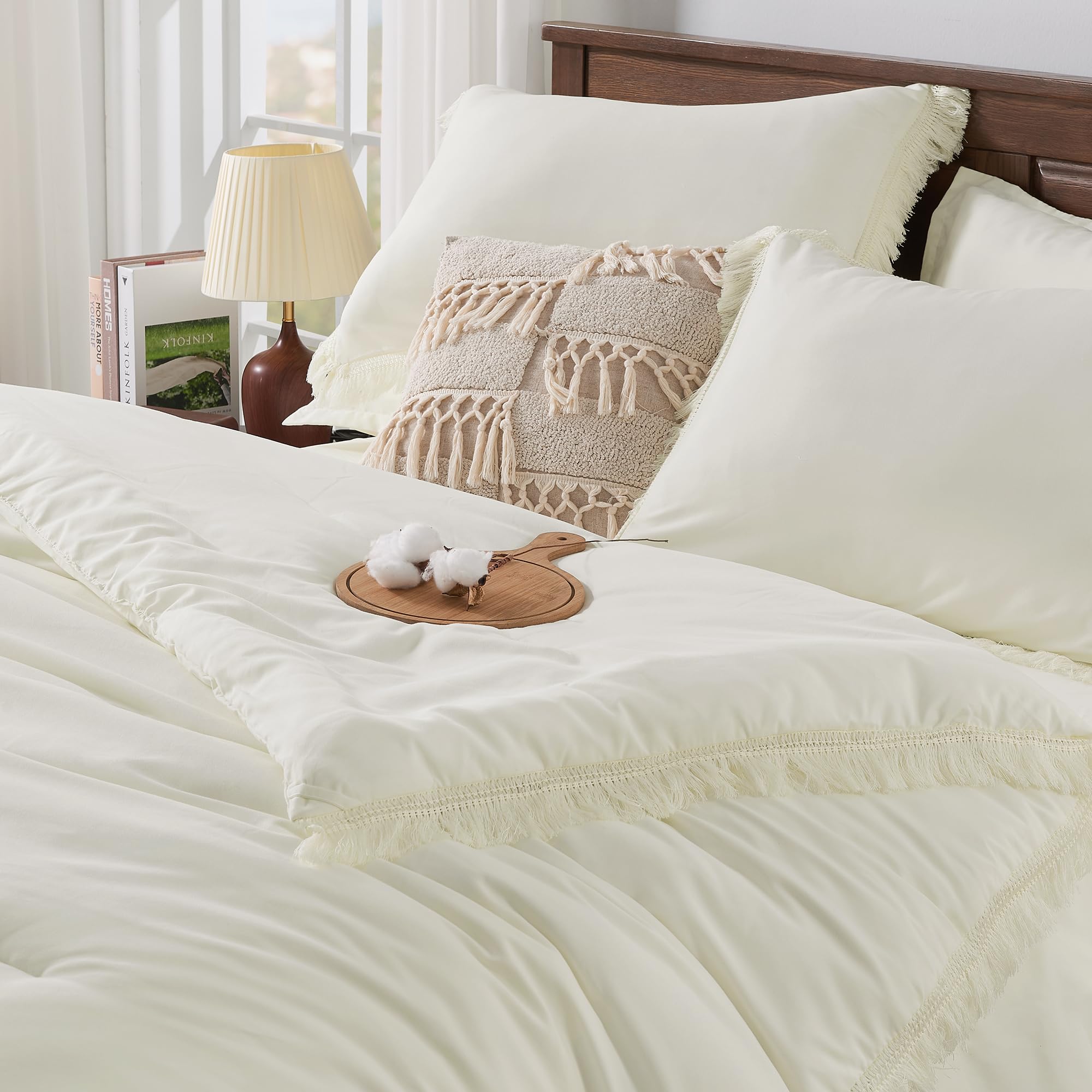 Andency 7 Pieces Comforter Sets -  Bed in a Bag Soft Fluffy Bedding Comforter Sets - Lightweight Cream Boho Tassel Bed Set with Comforter, Sheets, Pillowcases & Shams