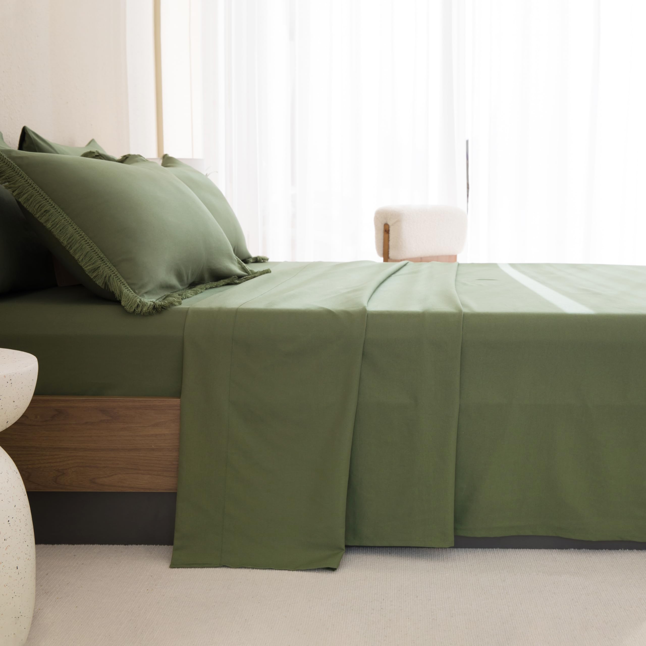 Andency 7 Pieces Comforter Sets -  Bed in a Bag Soft Fluffy Bedding Comforter Sets - Lightweight Cream Boho Tassel Bed Set with Comforter, Sheets, Pillowcases & Shams