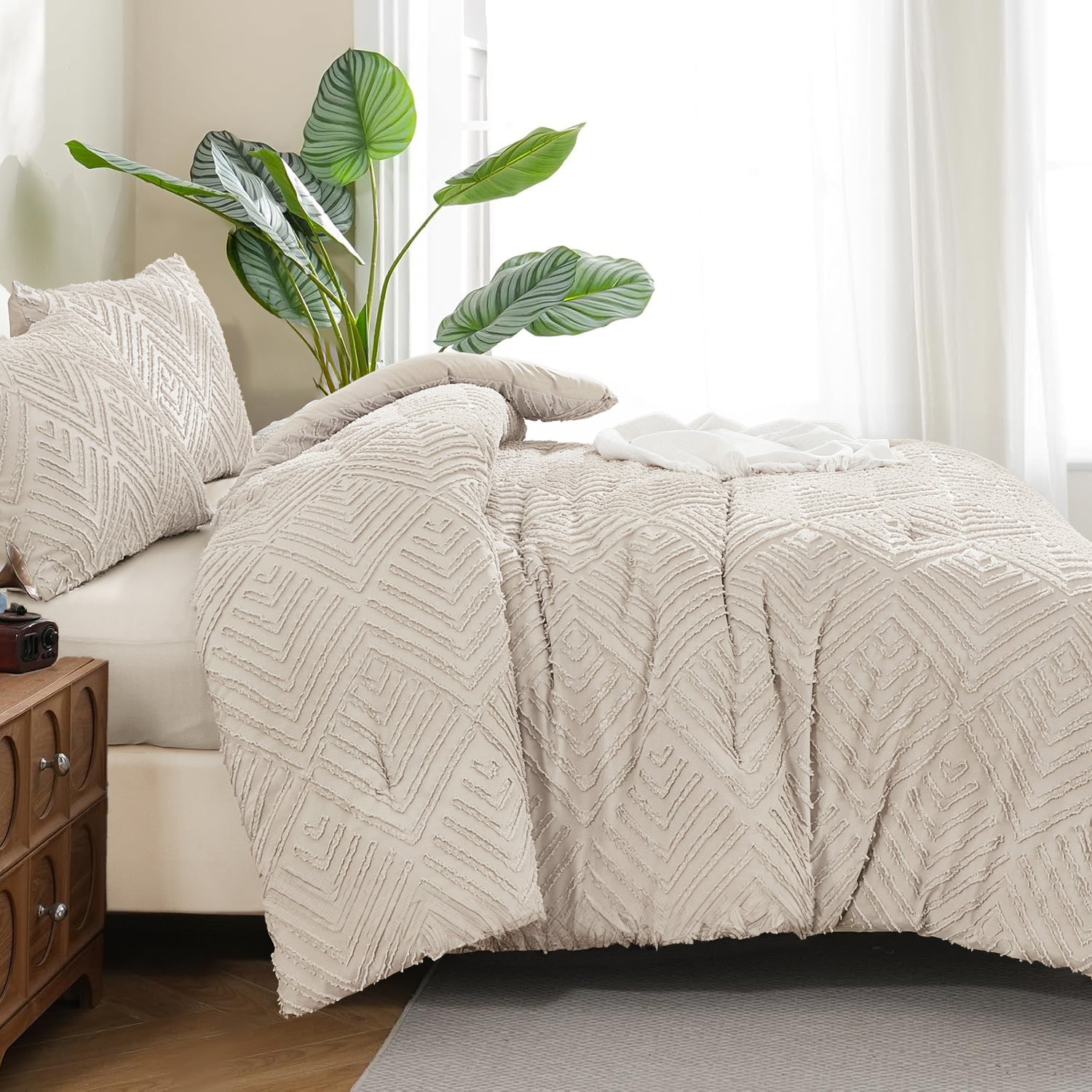 ANGENIA Bohemian Cream Comforter Set with Sheet, 7 Pieces Bed in a Bag Soft Lightweight Fluffy Tufted All Season Bed Set with Comforter, Sheets, Pillowcases & Shams
