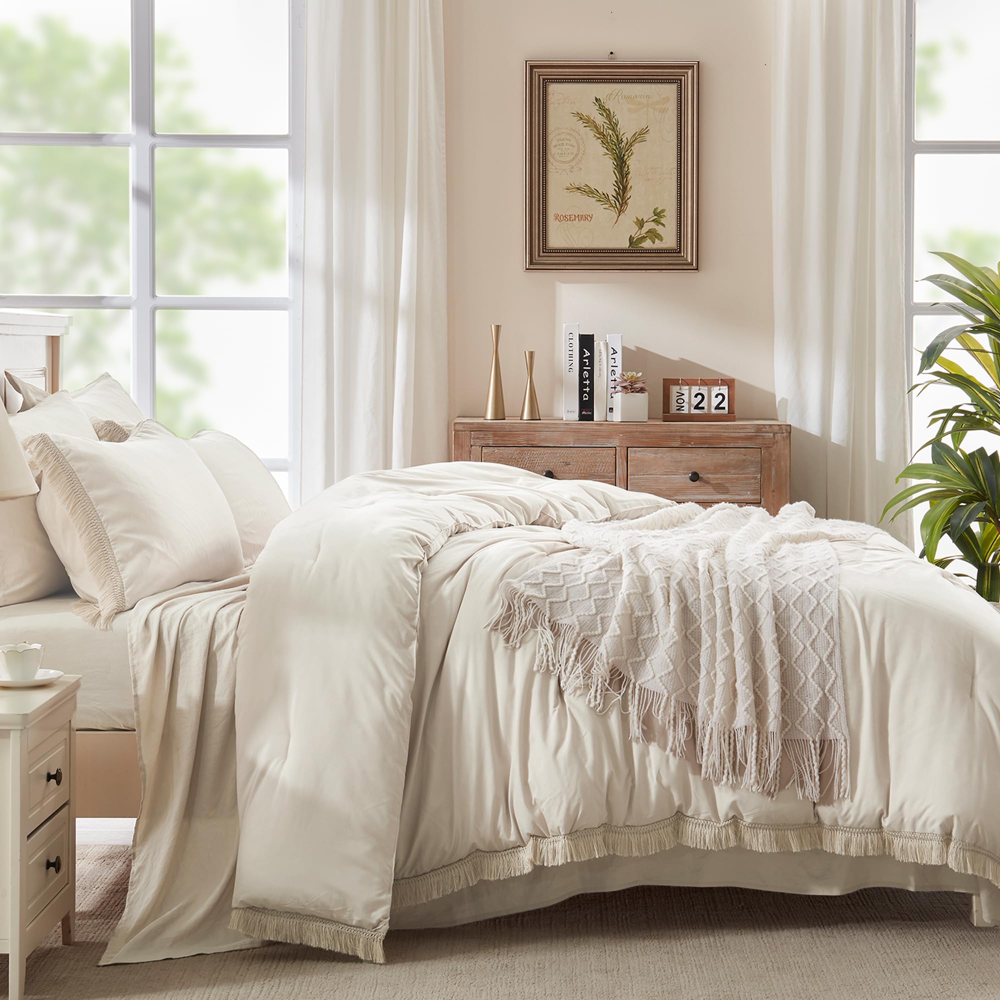 Andency 7 Pieces Comforter Sets -  Bed in a Bag Soft Fluffy Bedding Comforter Sets - Lightweight Cream Boho Tassel Bed Set with Comforter, Sheets, Pillowcases & Shams