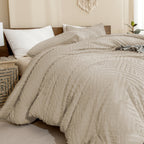 ANGENIA Comforter Set, 3 Pieces Fluffy Cream Boho Bedding Comforters Set, Soft Lightweight Tufted Down Alternative Bed Set for All Season