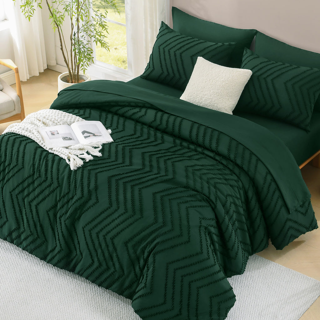 ANGENIA Comforter Sets - 7 Pieces Bed in a Bag Bohemian Cream Soft Fluffy Chevron Elegant Tufted All Season Bed Sets with Comforter, Sheets, Pillowcases & Shams