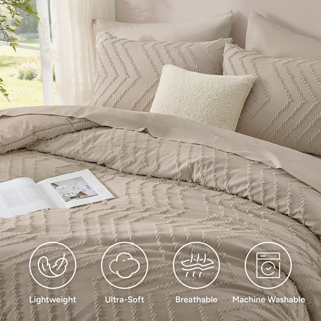 ANGENIA Comforter Sets - 7 Pieces Bed in a Bag Bohemian Cream Soft Fluffy Chevron Elegant Tufted All Season Bed Sets with Comforter, Sheets, Pillowcases & Shams